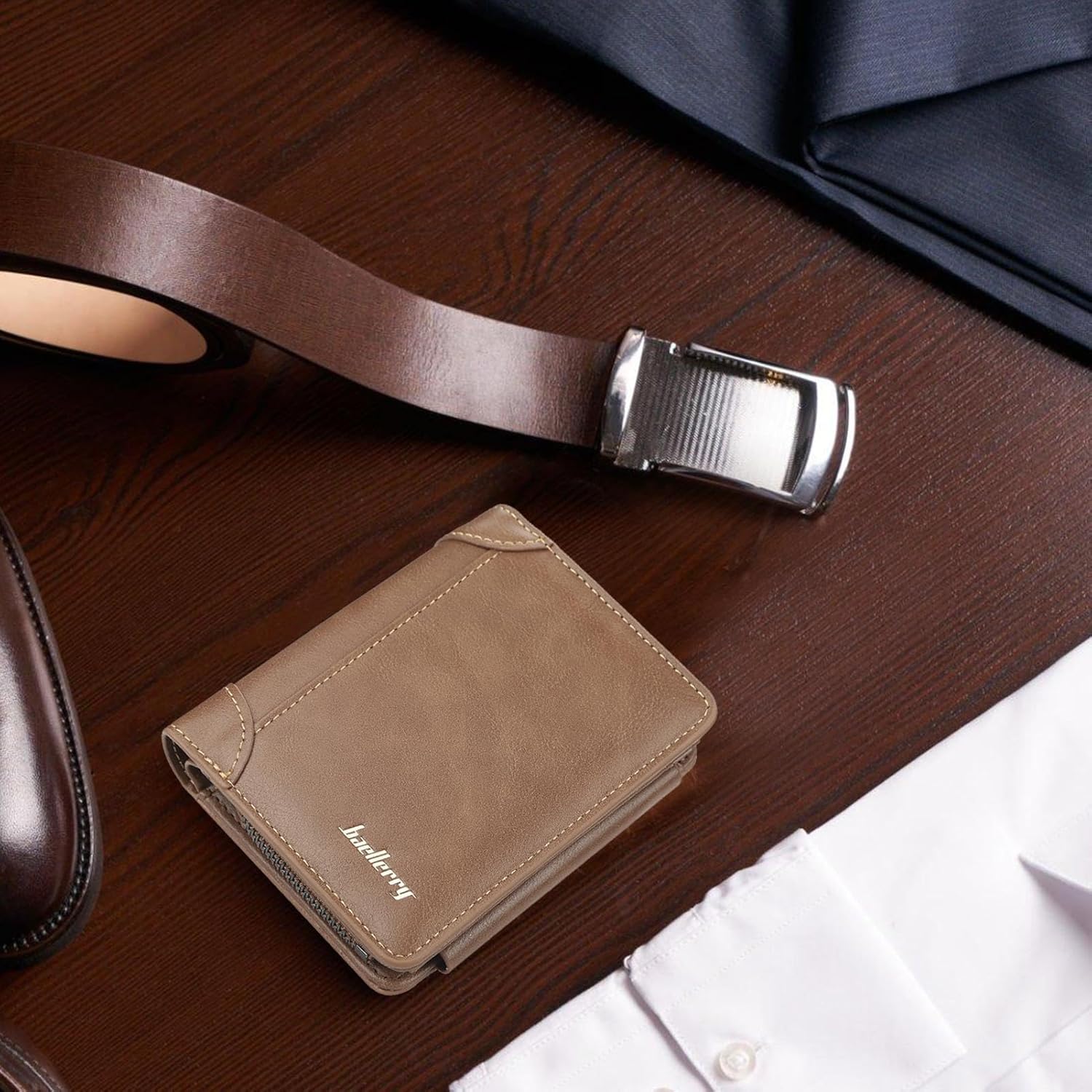 Men's Leather Bifold Wallet - Slim Minimalist with Money Clip & Coin Purse - product type - NovaVisio